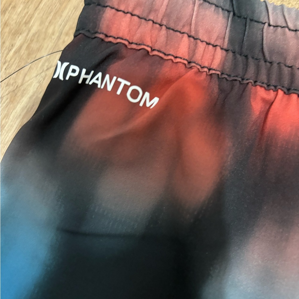 ⭐️HOST PICK-HURLEY MEN’S SWIM SHORT - Picture 10 of 13
